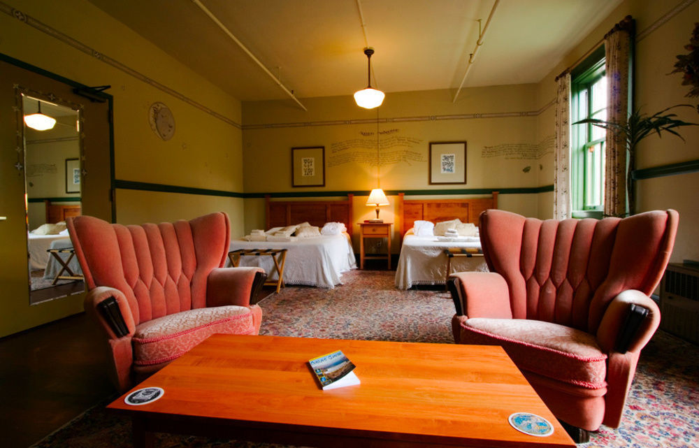 Mcmenamins Edgefield Hotell Troutdale Eksteriør bilde